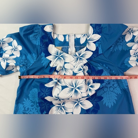 Royal Creations Blue Hawaiian MuuMuu Maxi Dress Size Small - Picture 9 of 9